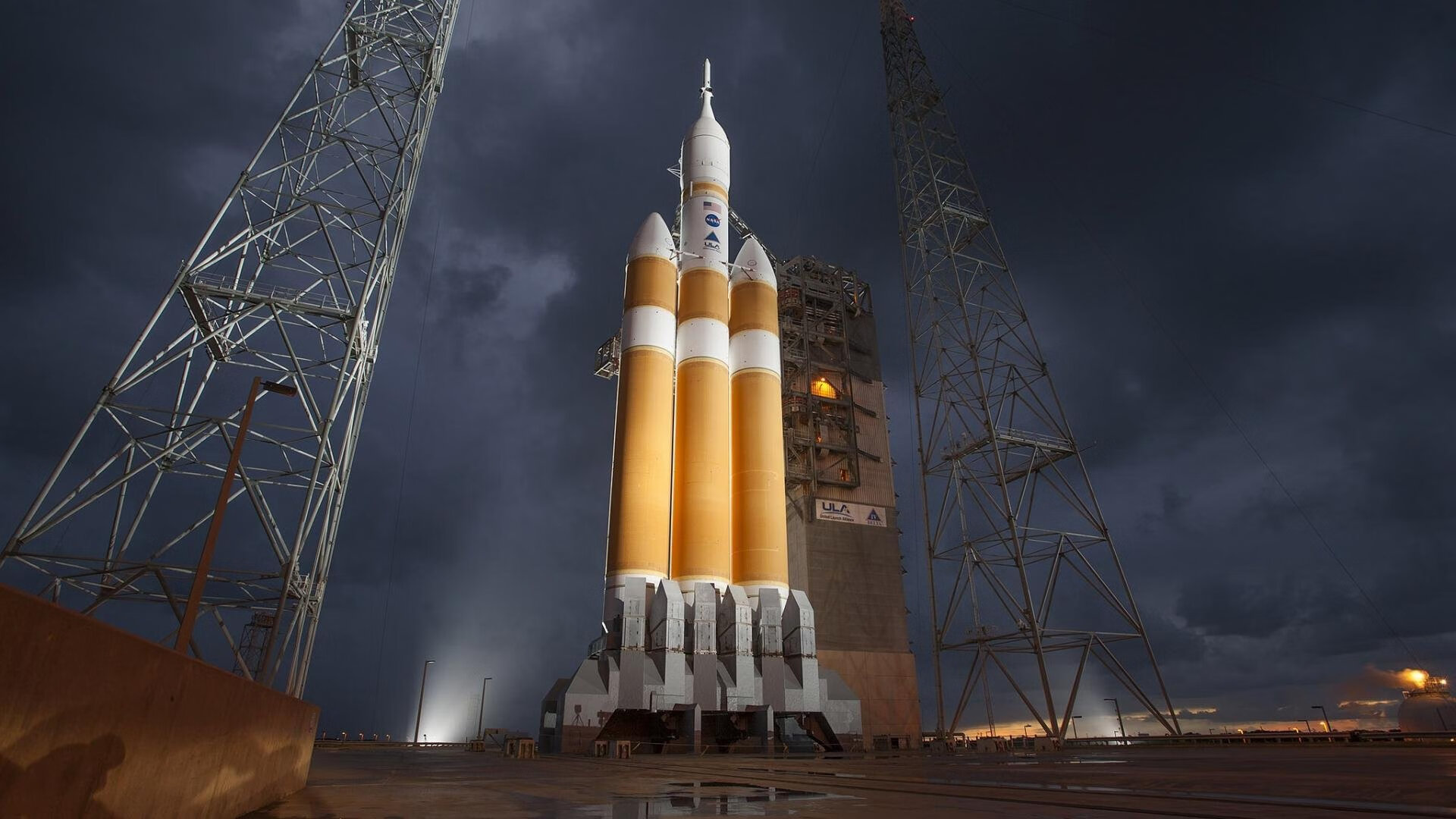 WRC赛场激战:车手间的巅峰对决,wrc赛车视频