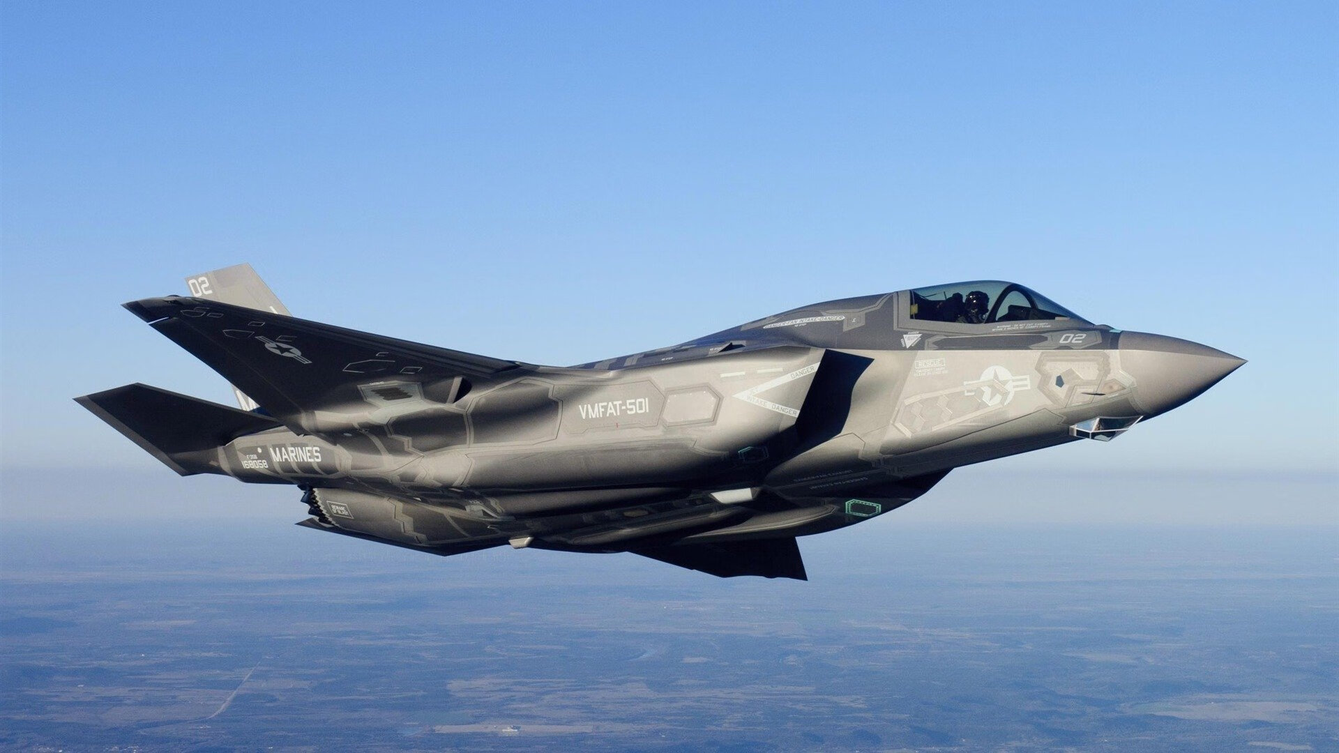 WRC赛段路线揭秘：从山路到海岸线的极限挑战，wrc比赛路面